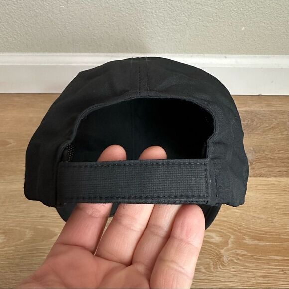 Jockey Move Black Stay Dry Technology Adjustable Athletic Hat - Picture 9 of 11